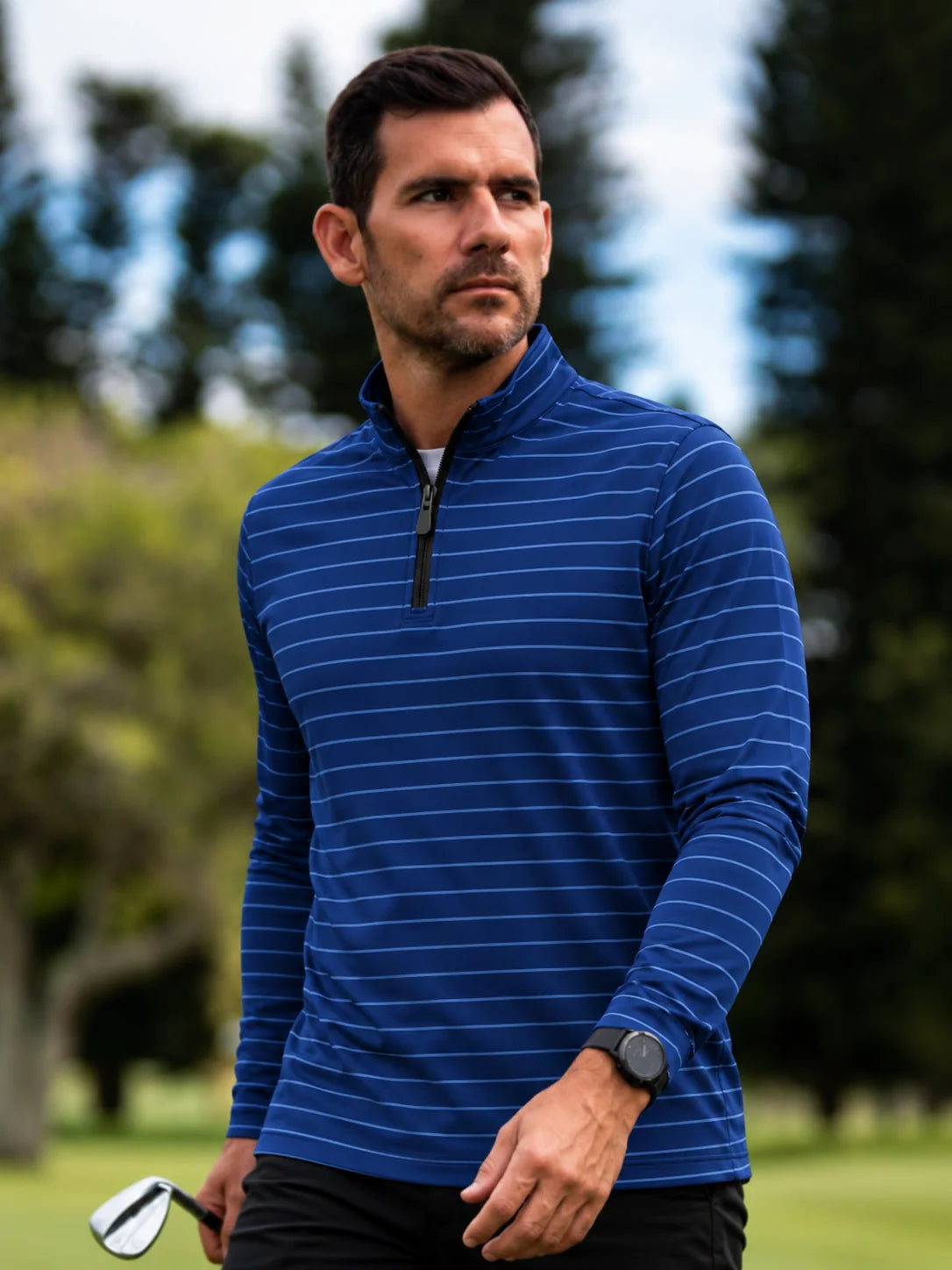 Königsblauer Performance-Quarter-Zip-Pullover mit feinem Streifenmuster