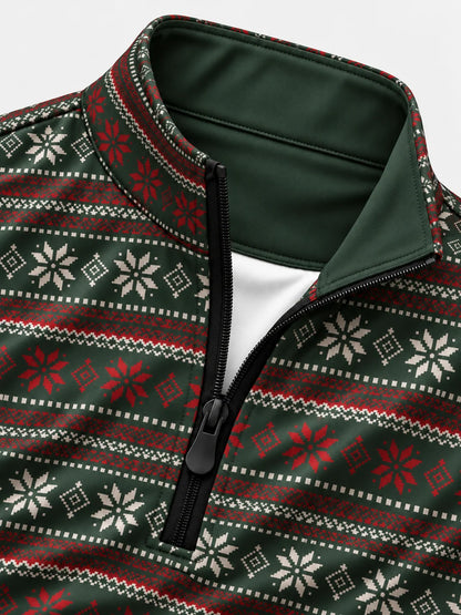 Golfpullover in Waldgrün mit weihnachtlichem Fair-Isle-Muster und Viertelreißverschluss