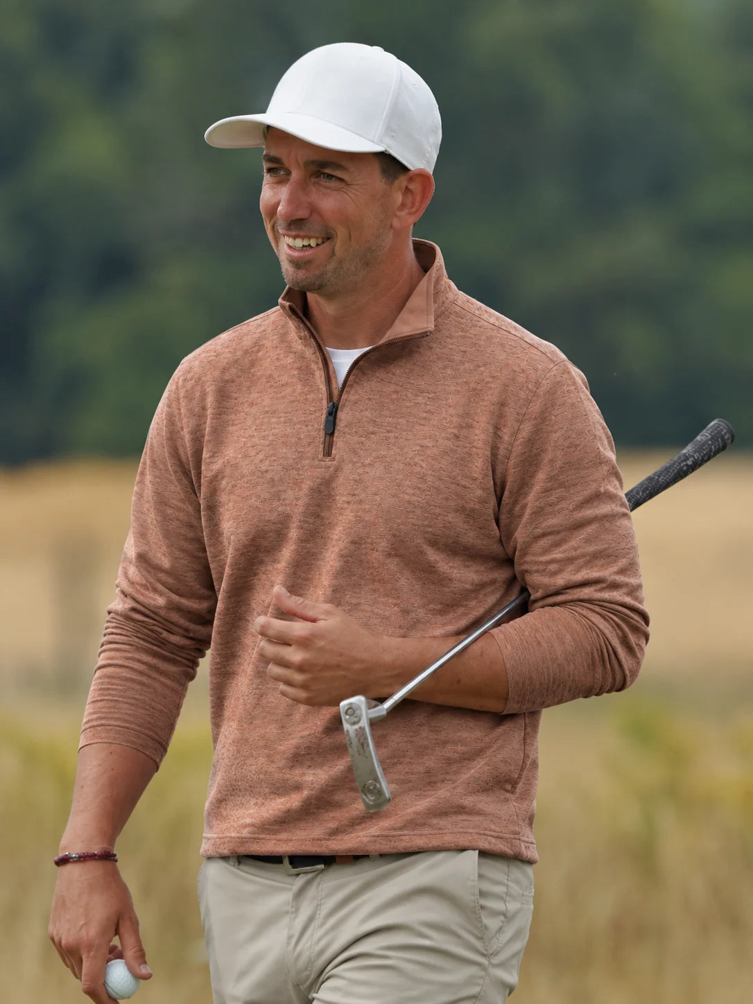 Golf-Pullover in Tonbraun-Melange mit Viertelreißverschluss aus Funktionsmaterial