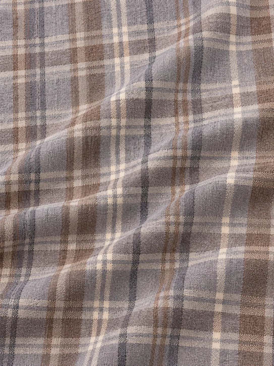 Golf-Pullover mit Viertelreißverschluss und Tartan-Karomuster in Taupe